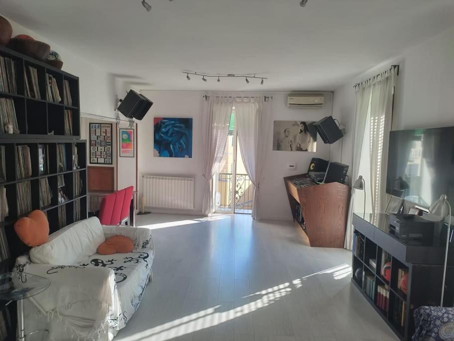 דירות נאפולי Stella Sun House מראה חיצוני תמונה